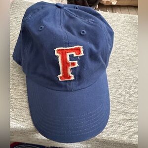 FL Hat One size , more Fitted